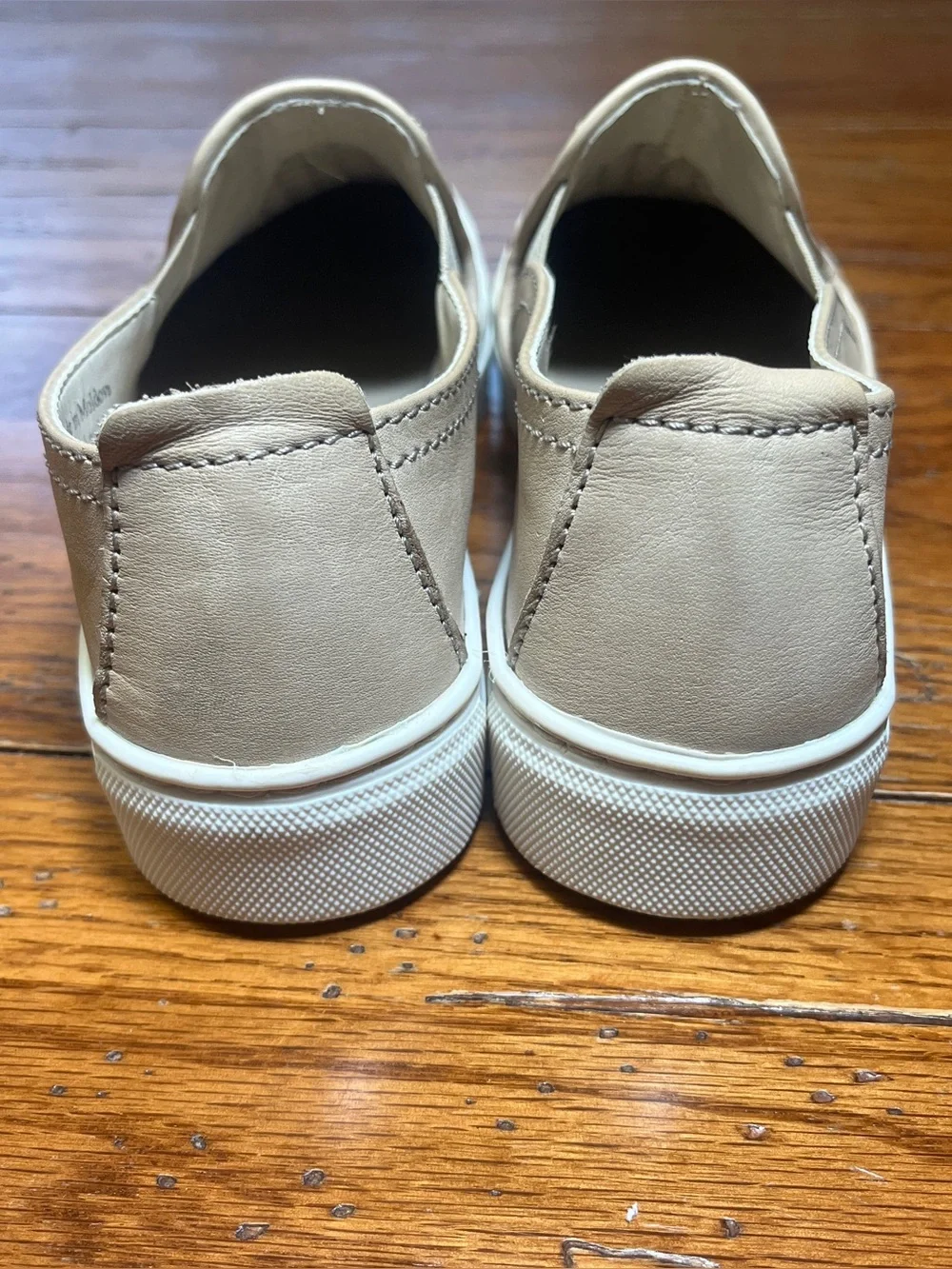 The Flexx Women’s slip on shoes 6.5